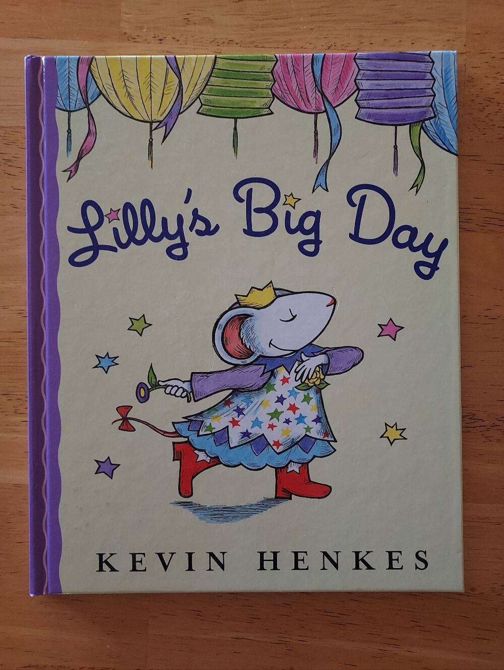 Lilly Plush Doll - White Mouse with Red Boots & Lilly's Big Day Book - Picture 6 of 7